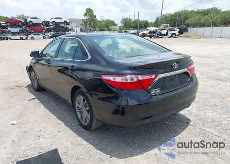 2017 Toyota Camry Se z USA, uszkodzony, nr VIN 4T1BF1FK6HU427964